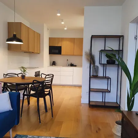 Apartman River Side *